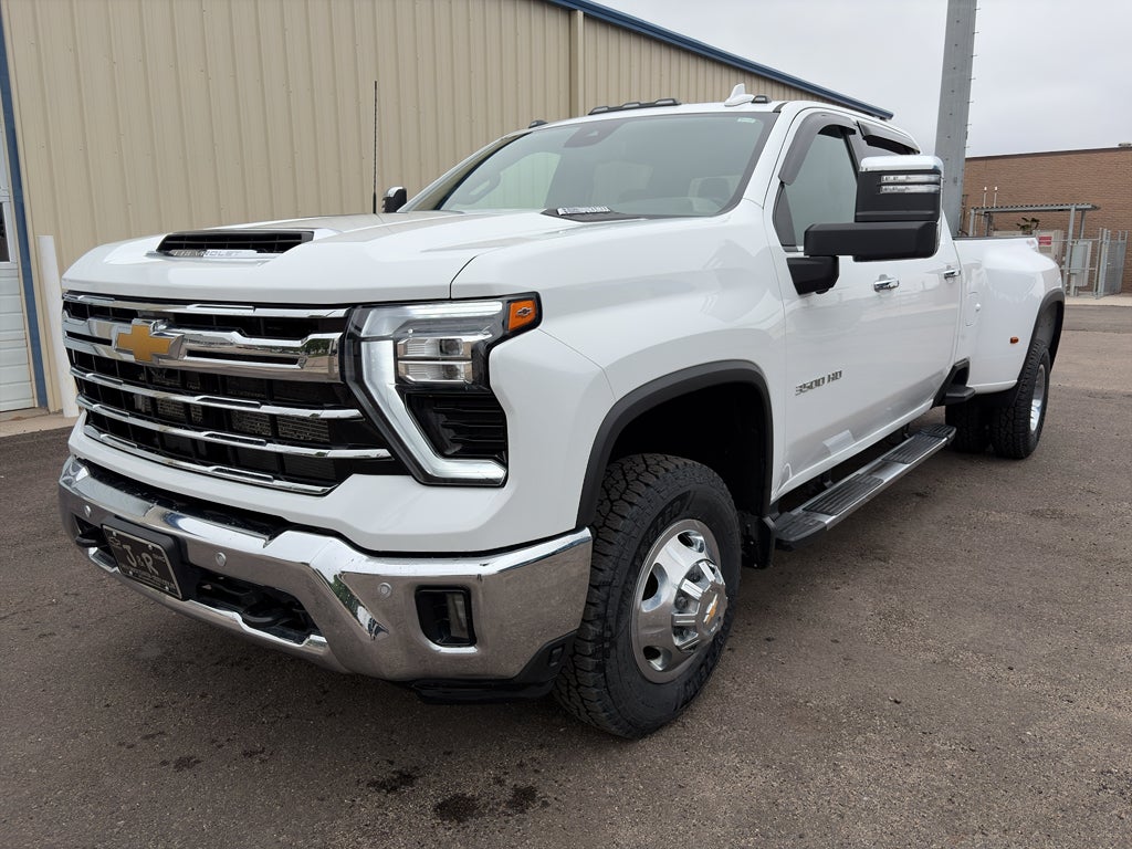 2024 Chevrolet Silverado HD LTZ 4WD Crew Cab Long Box DRW's photo