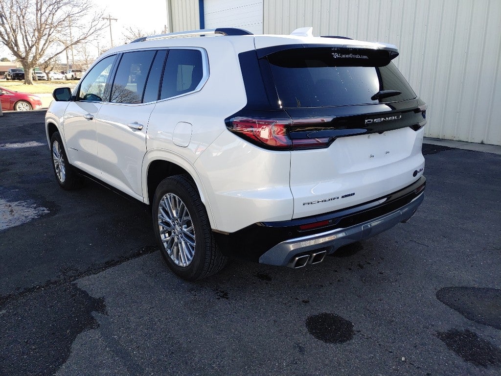 2024 GMC Acadia Denali