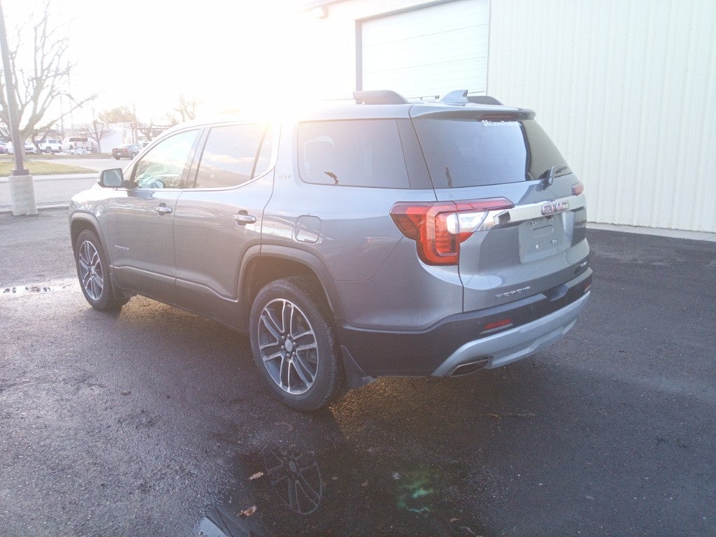 2021 GMC Acadia SLT