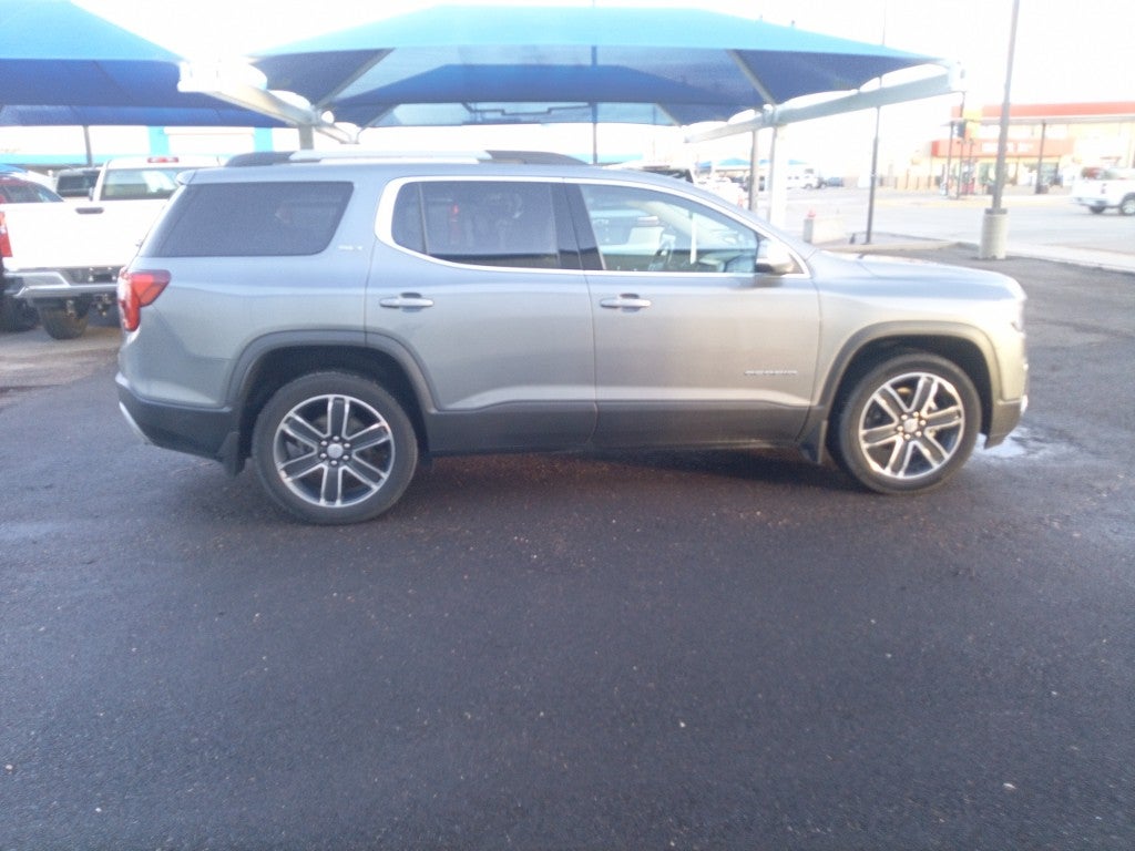 2021 GMC Acadia SLT