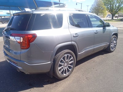 2022 GMC Acadia Denali