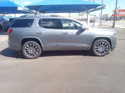 2022 GMC Acadia Denali