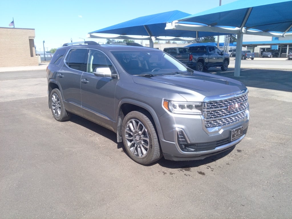 2022 GMC Acadia Denali