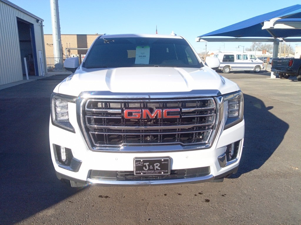 2023 GMC Yukon SLT