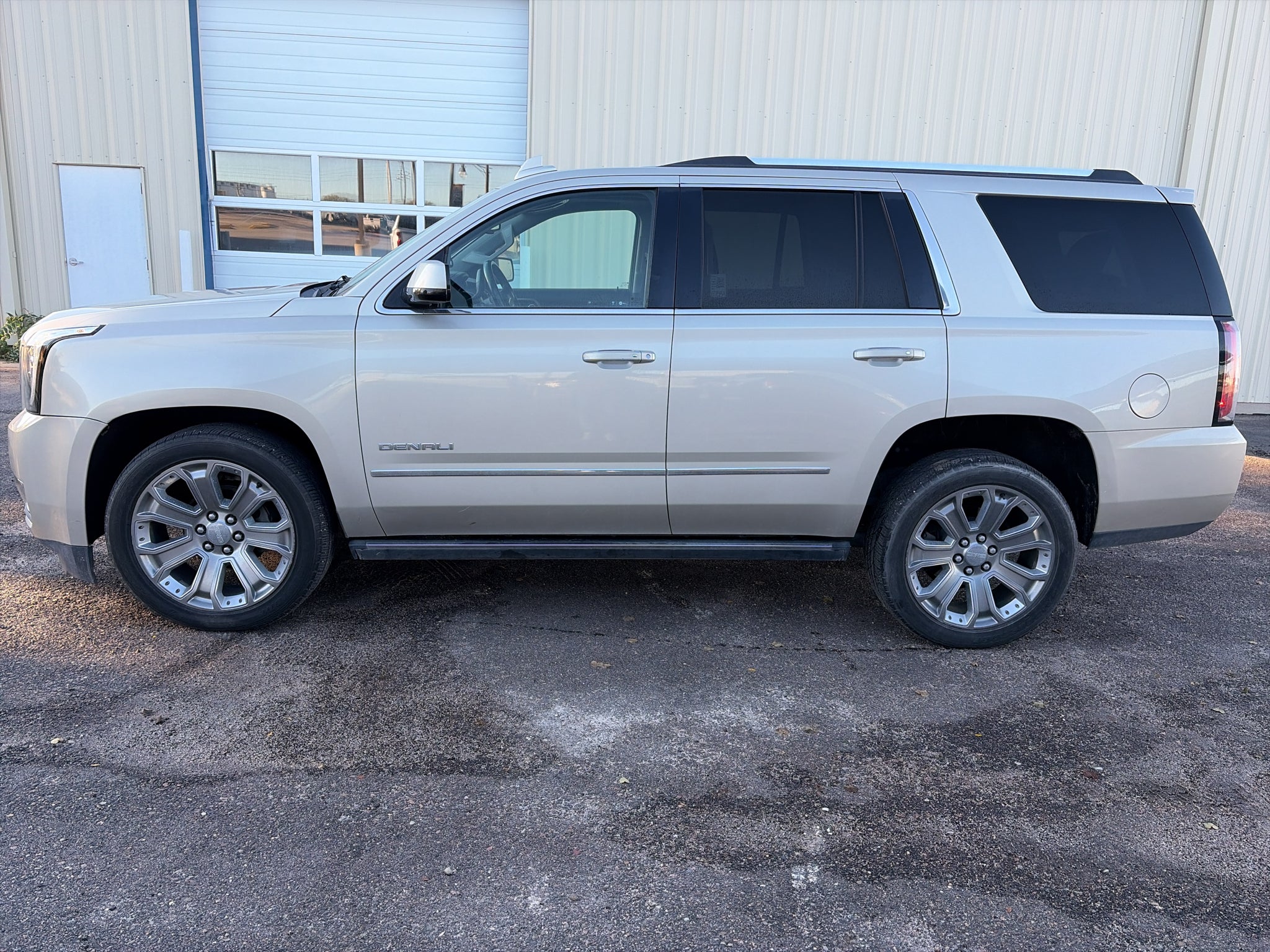 2016 GMC Yukon Denali