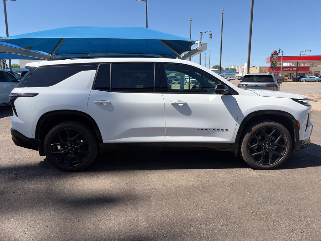 2024 Chevrolet Traverse RS