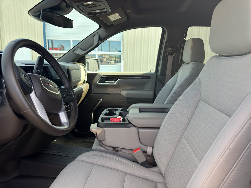 2025 GMC Sierra 1500 SLE
