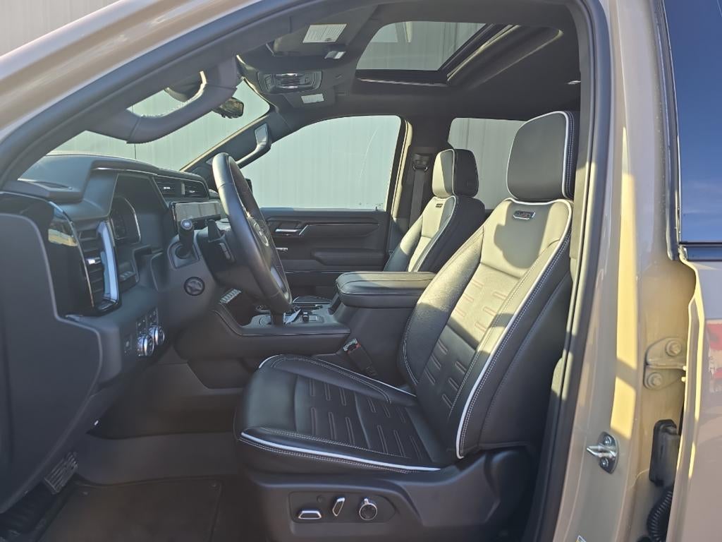 2023 GMC Sierra 1500 AT4X