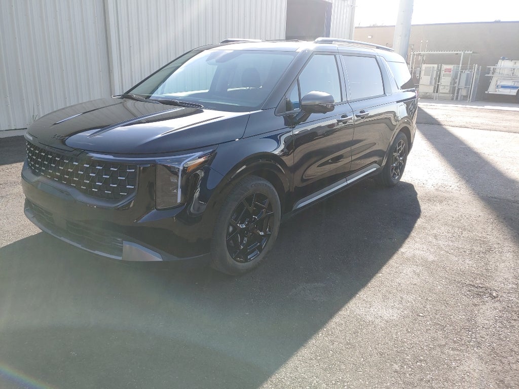 2025 Kia Carnival SX
