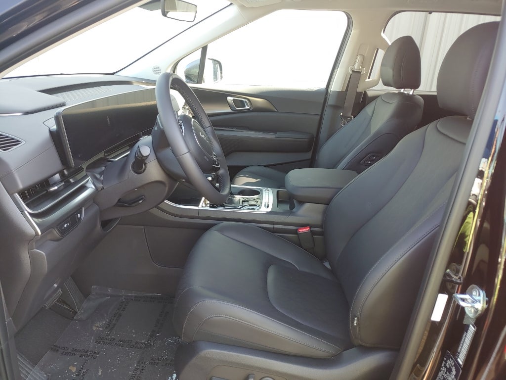 2025 Kia Carnival SX